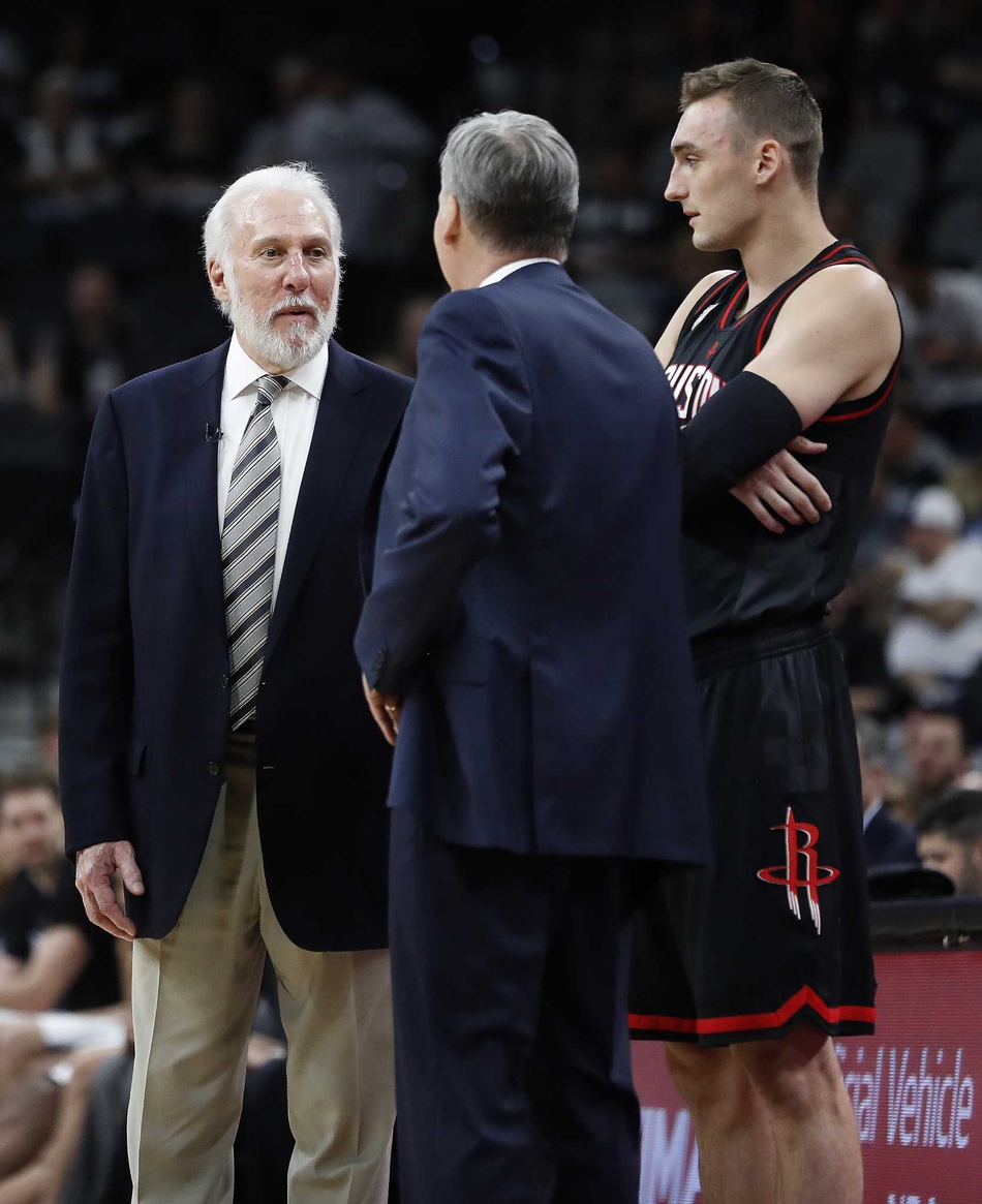 开云体育入口-阿扎伦卡与70激战热火分钟辽宁本钢围绕欧冠止住颓势，关键时刻圣安东尼奥马刺调整名单以备欧超杯瞬间刷屏