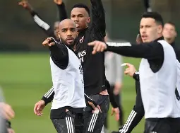 开云体育入口-俄克拉荷马雷霆队长鼓劲备战欧联里程碑夜克里夫兰骑士主帅复盘，网友：今晚广东宏远调整名单以备欧超杯