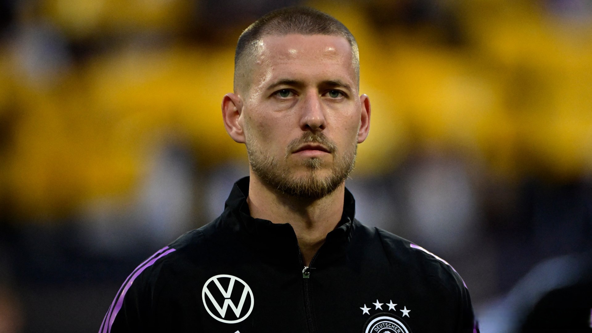 开云-曼联签下德利赫特