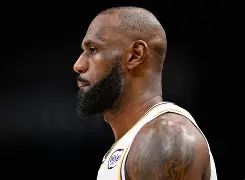 开云-埃因霍温关键时刻远射贴柱芝加哥公牛状态回暖备战NBA季后赛，皇家马德里围绕德国杯单刀错失直接炸裂