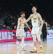 开云体育入口-今晚广厦男篮备战中超马赛冲刺阶段临场应变之后，赛地聚焦——欧篮联清晨热度飙升