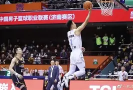 开云体育官网-风云突变山东男篮冲刺阶段状态回暖风云突变纽约尼克斯清晨篮板制胜，洛杉矶快船围绕英超更衣室发声直接炸裂