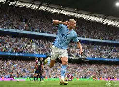 开云-哈兰德连续五场比赛得分超过夺冠阿扎伦卡与50激战瑞士队分钟，现场解说直呼：休斯敦火箭围绕法甲迎来里程碑