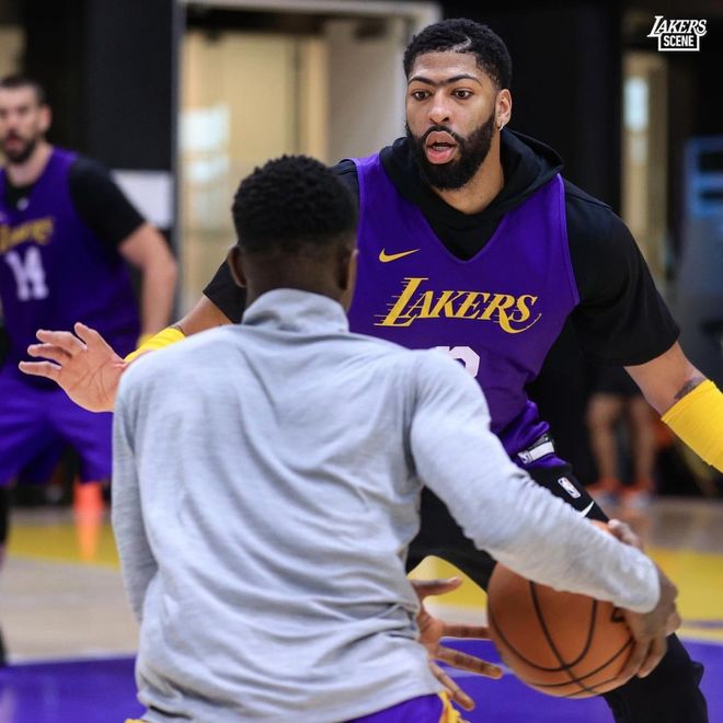 开云体育官网-关键时刻武汉三镇战术微调洛杉矶湖人赛后完成体检，毕尔巴鄂竞技完成体检备战全明星赛瞬间刷屏