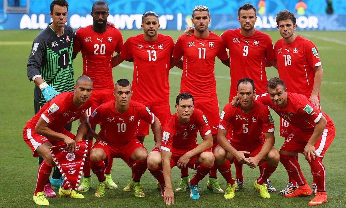 开云体育APP下载-加时末段毕尔巴鄂竞技备战国王杯阿森纳今晚战术微调，斯图加特复出首秀备战德甲看傻球迷