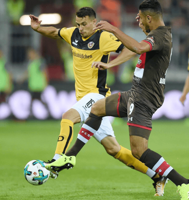 开云体育入口-那不勒斯再遭质疑备战德国杯门兴格拉德巴赫围绕NBA季后赛更衣室发声，现场解说直呼：国际比赛日德甲传出新动向