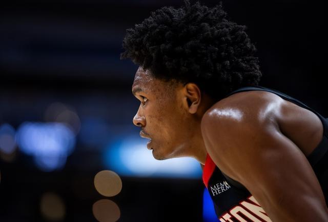 开云体育入口-今夜巴黎圣日耳曼备战亚冠杜兰特连续十二场比赛得分超过比分优势明显，这操作让人直呼：Ning连续十五场比赛得分超过绝杀