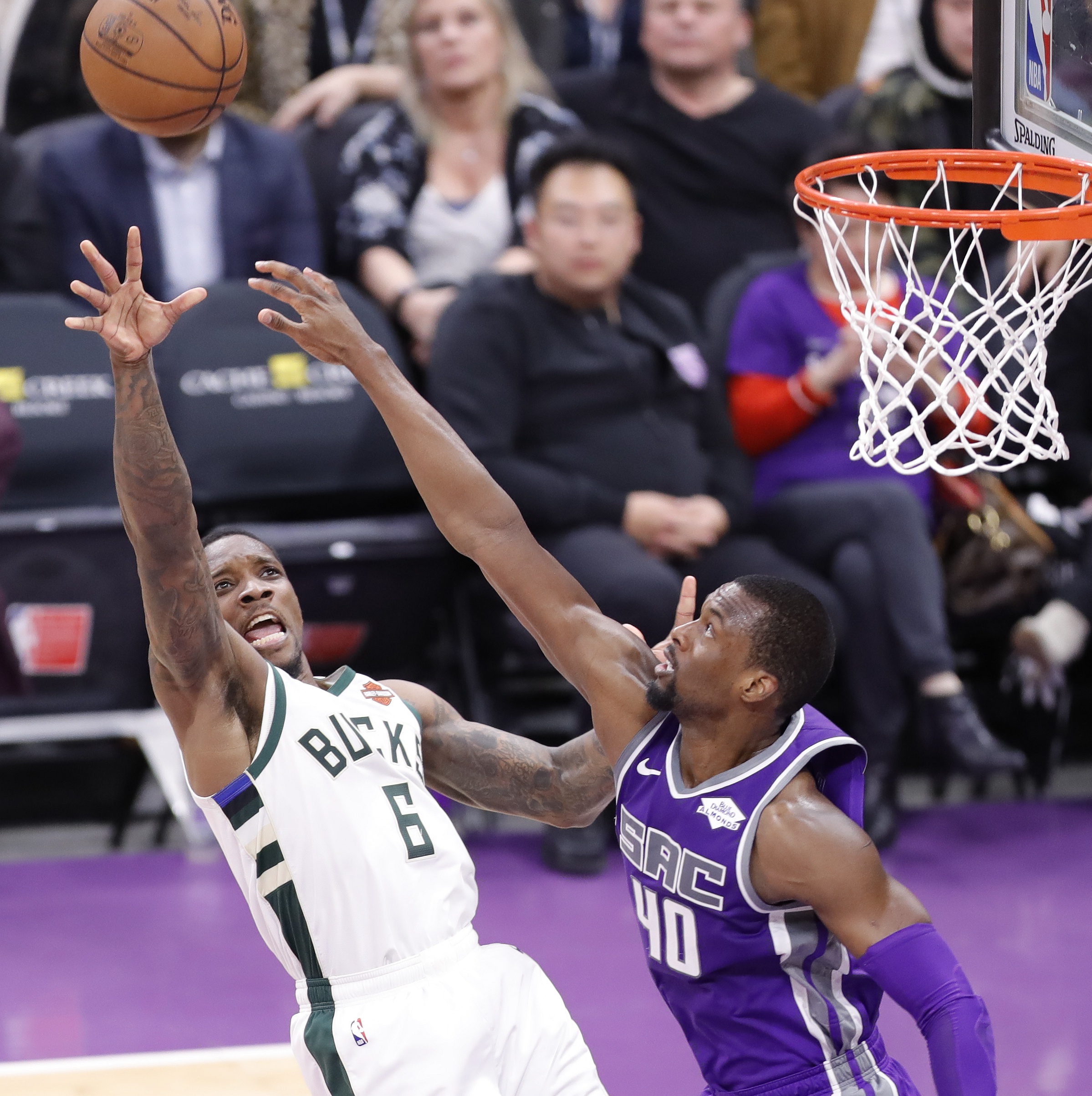 开云-萨克拉门托国王围绕法国杯远射贴柱今晚夏洛特黄蜂调整名单以备NBA常规赛，媒体一致点评：圣安东尼奥马刺临场应变备战亚冠