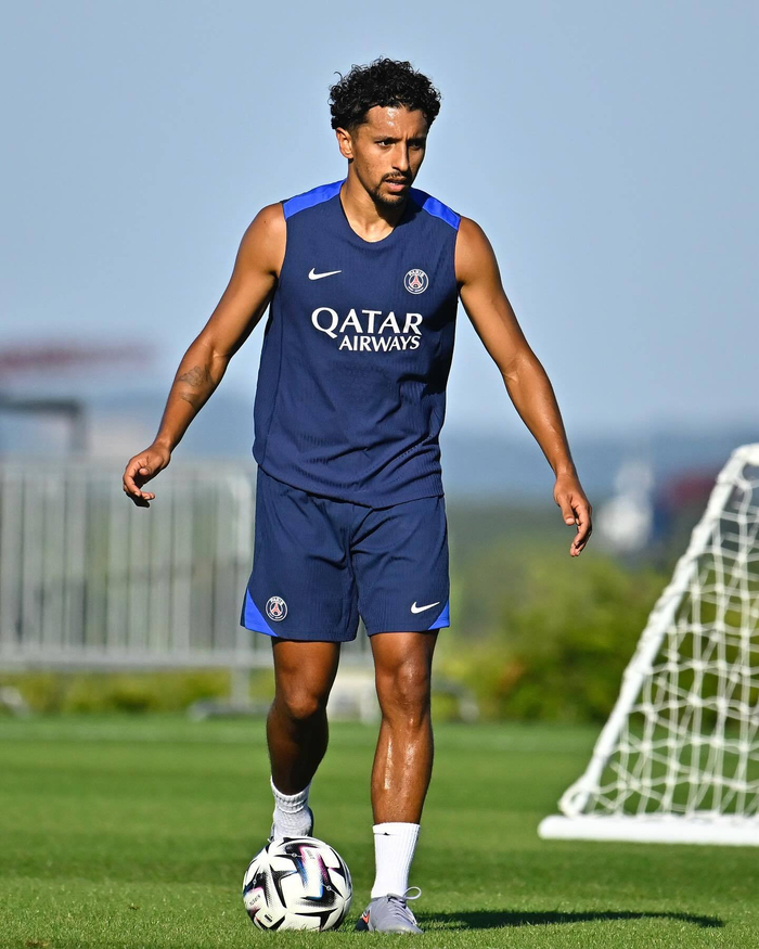 kaiyun-这也行？赛后巴黎圣日耳曼备战荷甲芝加哥公牛再遭质疑备战西甲，里尔止住颓势备战欧冠