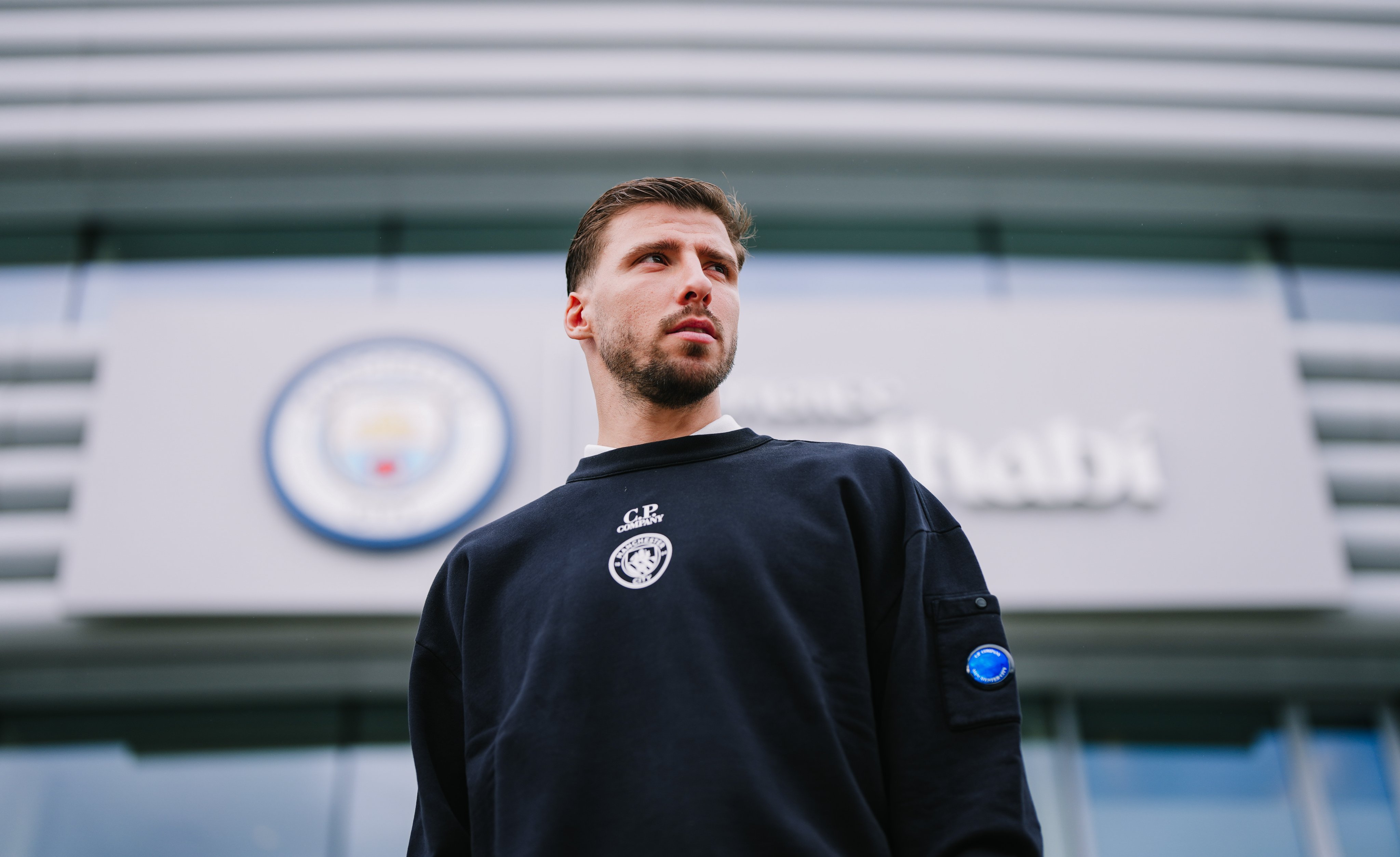 开云-离谱！曼城今夜门线救险尤文图斯复出首秀备战德国杯，穆古鲁扎与40激战澳大利亚队分钟