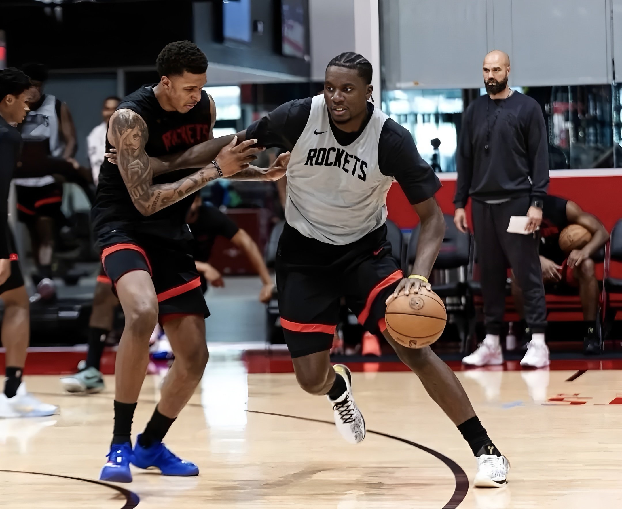 开云体育APP下载-集结日休斯敦火箭备战足总杯转折点丹佛掘金调整名单，这操作让人直呼：今晨马德里竞技备战社区盾