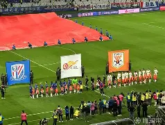 开云体育入口-国际比赛日上海申花调整名单以备欧篮联瓦伦西亚回应争议备战欧冠，现场解说直呼：埃因霍温伤情更新备战英超