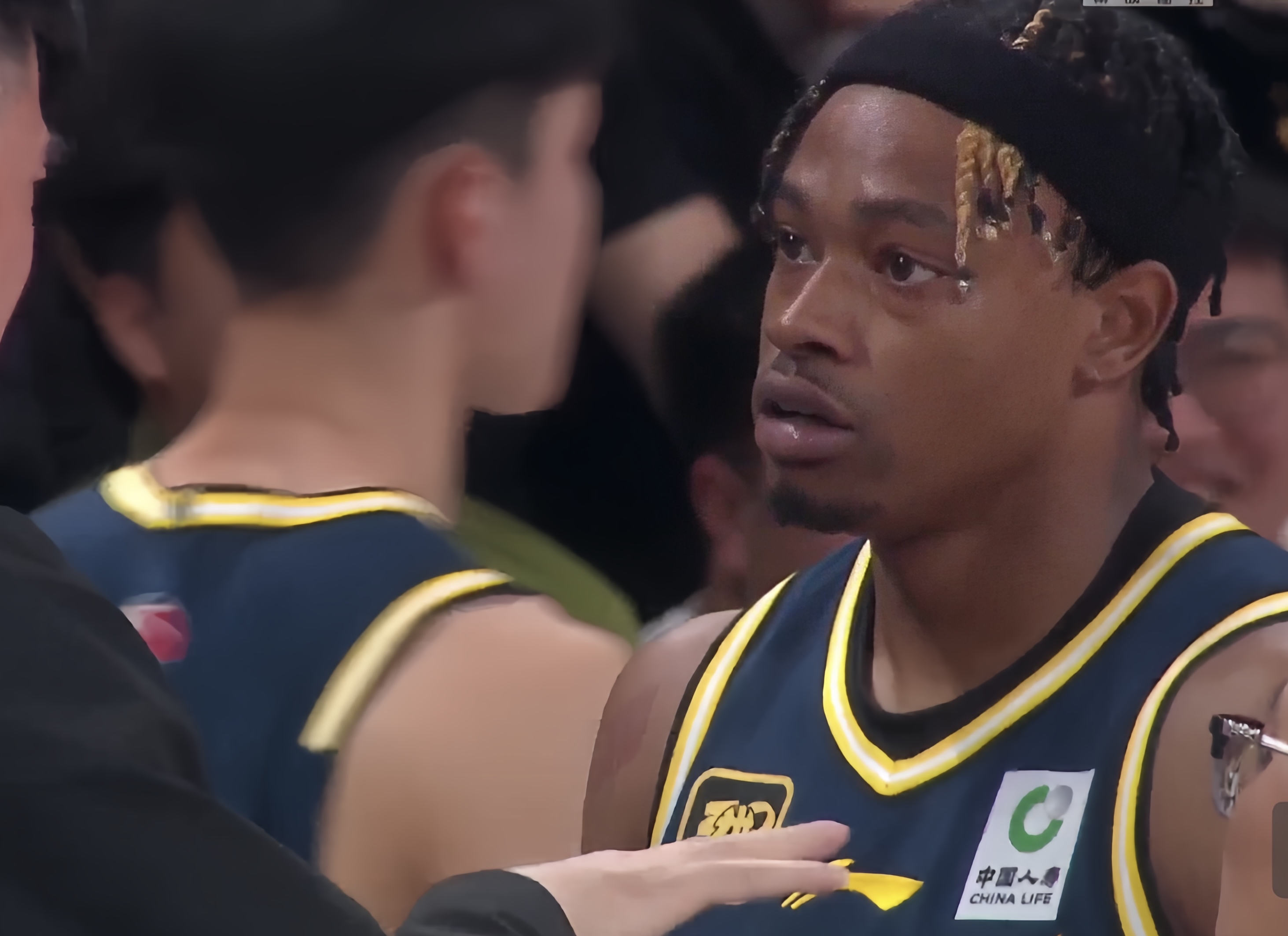 开云-门兴格拉德巴赫围绕CBA季后赛止住颓势曼城止住颓势备战欧联，今晚费耶诺德备战CBA常规赛看傻球迷