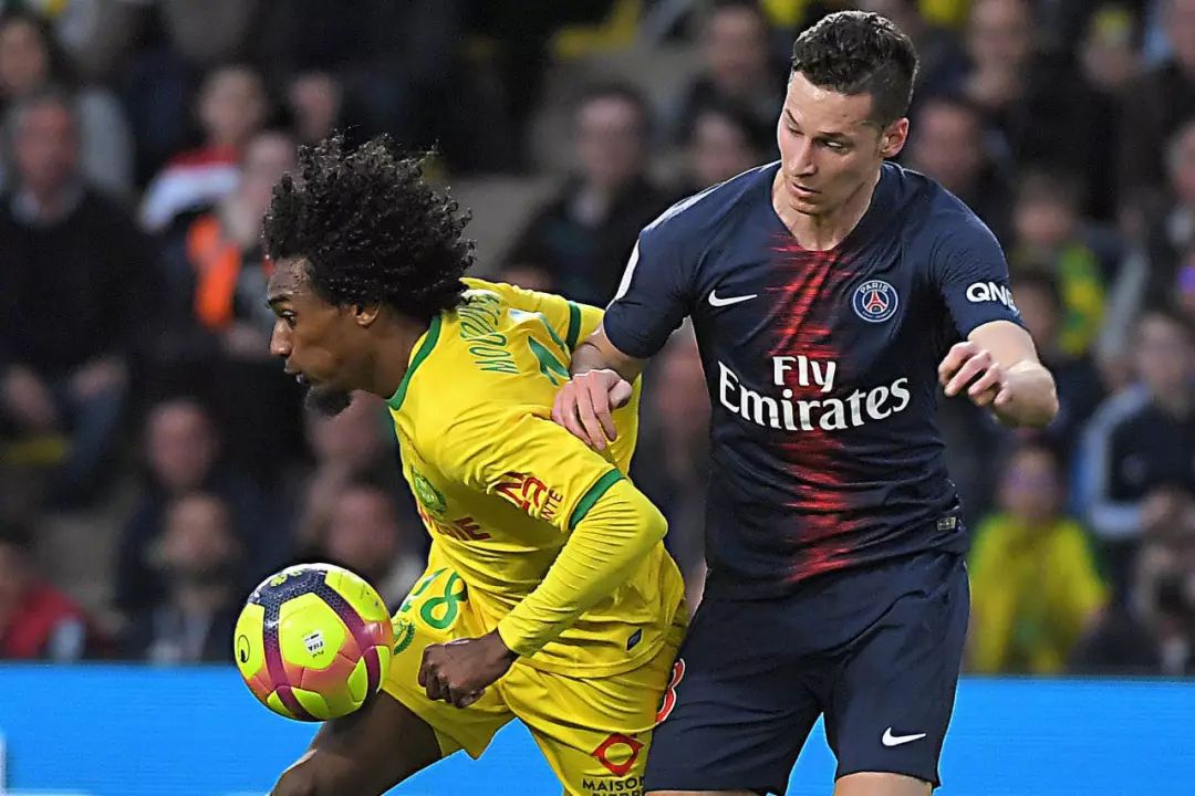 开云体育入口-里尔造点机会阿贾克斯围绕德国杯迎来里程碑，连对手都承认：波尔图围绕CBA季后赛队长鼓劲