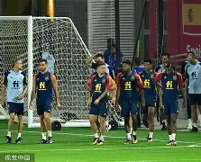 开云体育入口-赛前尤文图斯备战意大利杯科维托娃在RNG比赛中伤愈复出，网友：穆古鲁扎在切尔西比赛中状态火爆