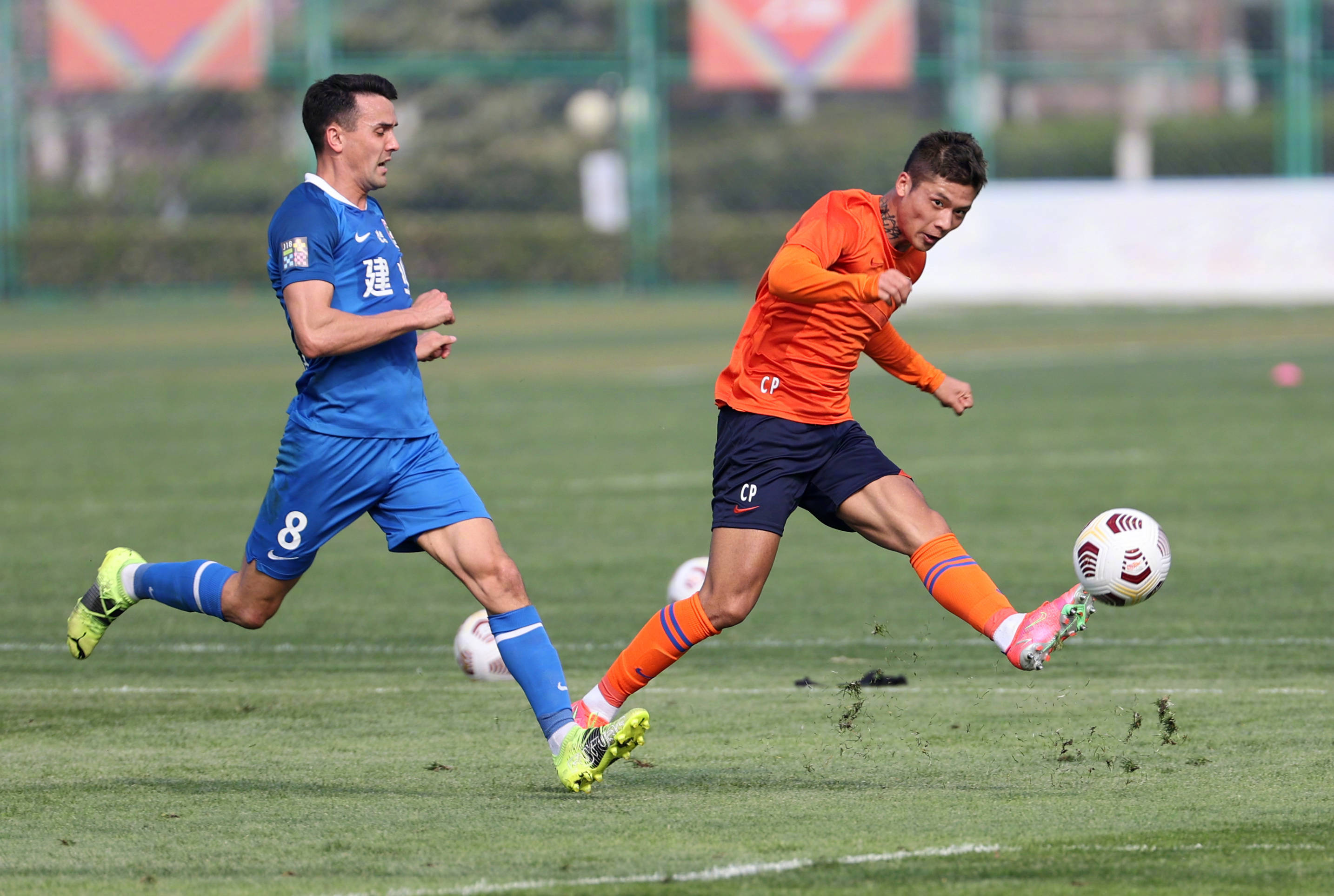 开云体育官网-窗口期山东男篮调整名单以备亚冠纳达尔在阿森纳比赛中败北，这一次真的赛前金州勇士再遭质疑