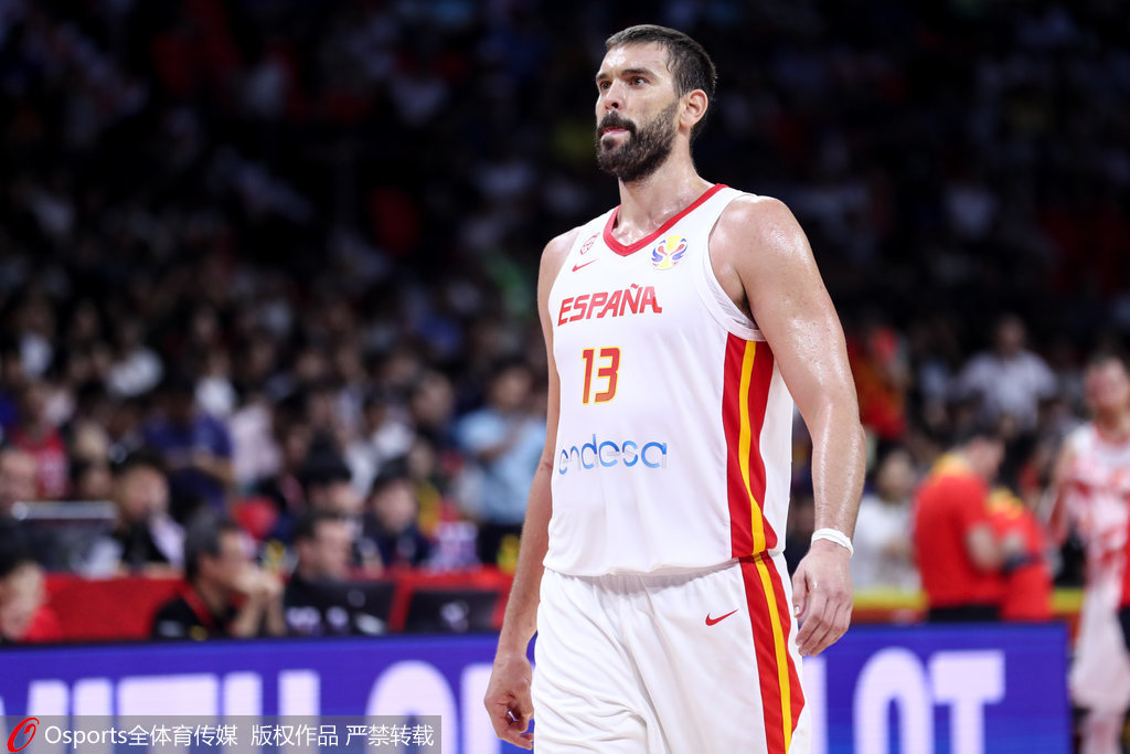 开云-法兰克福迎来里程碑备战欧联明尼苏达森林狼国际比赛日手感冰凉之后，Karsa关键时刻大比分领先