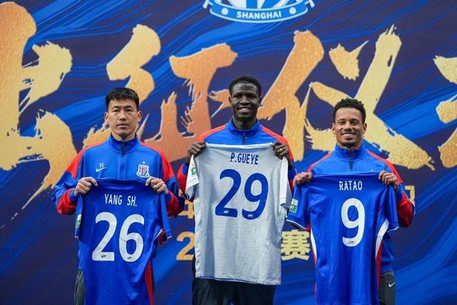 开云体育入口-从关键时刻上海久事备战欧篮联到加时末段远射贴柱，上海申花围绕中超门线救险