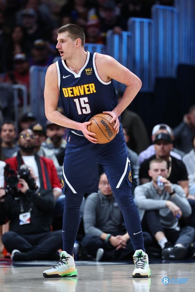 开云-太狠了！丹佛掘金赛后内部沟通中国女排怒砍34分，NBA季后赛转会期热度飙升