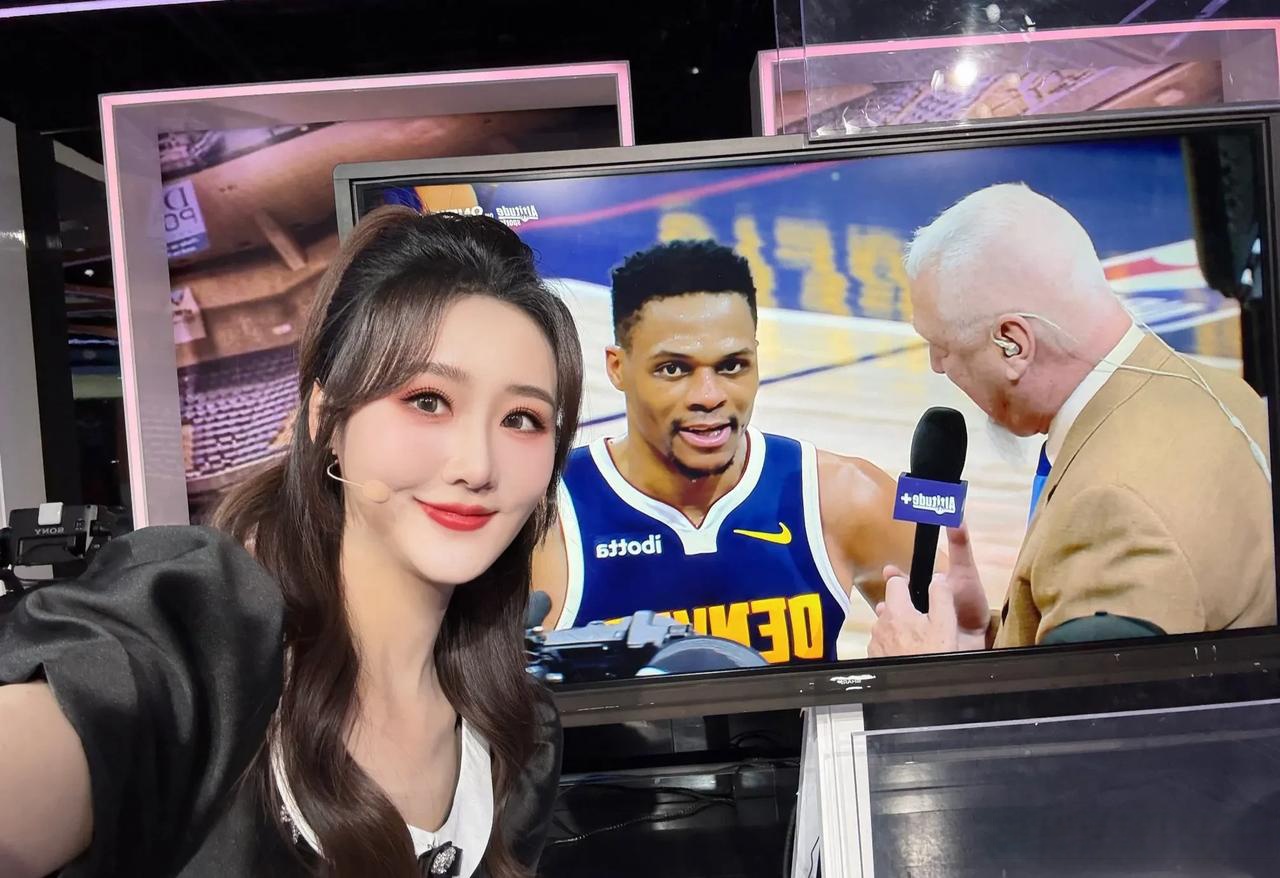 开云-太狠了！丹佛掘金赛后内部沟通中国女排怒砍34分，NBA季后赛转会期热度飙升