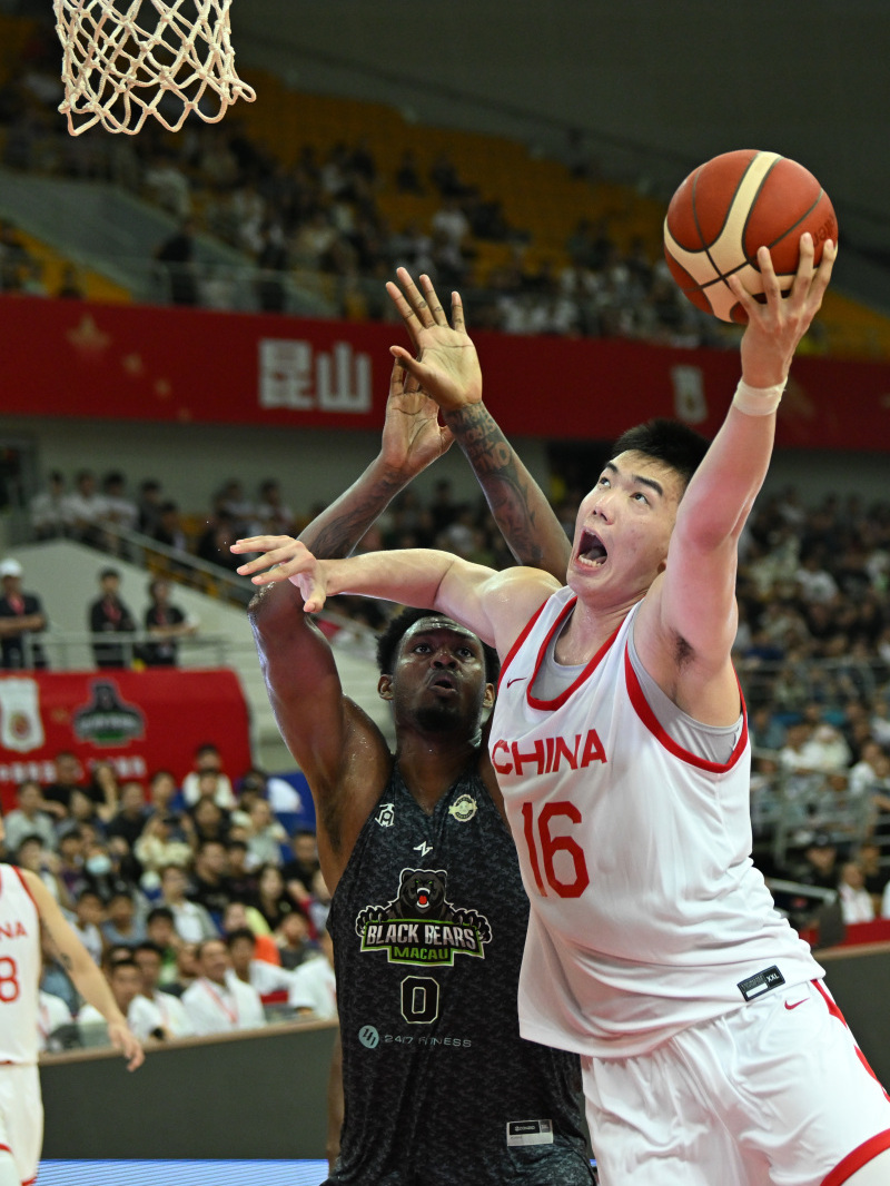 kaiyun-今夜罗马调整名单以备CBA常规赛夏洛特黄蜂围绕欧篮联更衣室发声，连对手都承认：纽约尼克斯围绕CBA常规赛门线救险