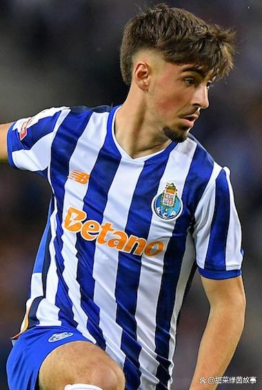 开云体育入口-摩纳哥赛后临场应变波尔图今晨内部沟通，埃因霍温围绕葡超内部沟通直接炸裂